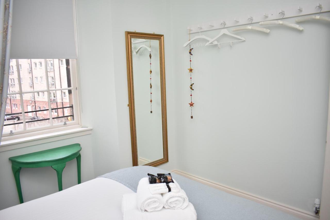 אדינבורו Bernard St - Bright And Spacious 1 Bed Apartment At The Shore! מראה חיצוני תמונה