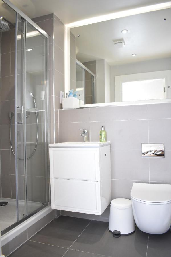 אדינבורו Bernard St - Bright And Spacious 1 Bed Apartment At The Shore! מראה חיצוני תמונה