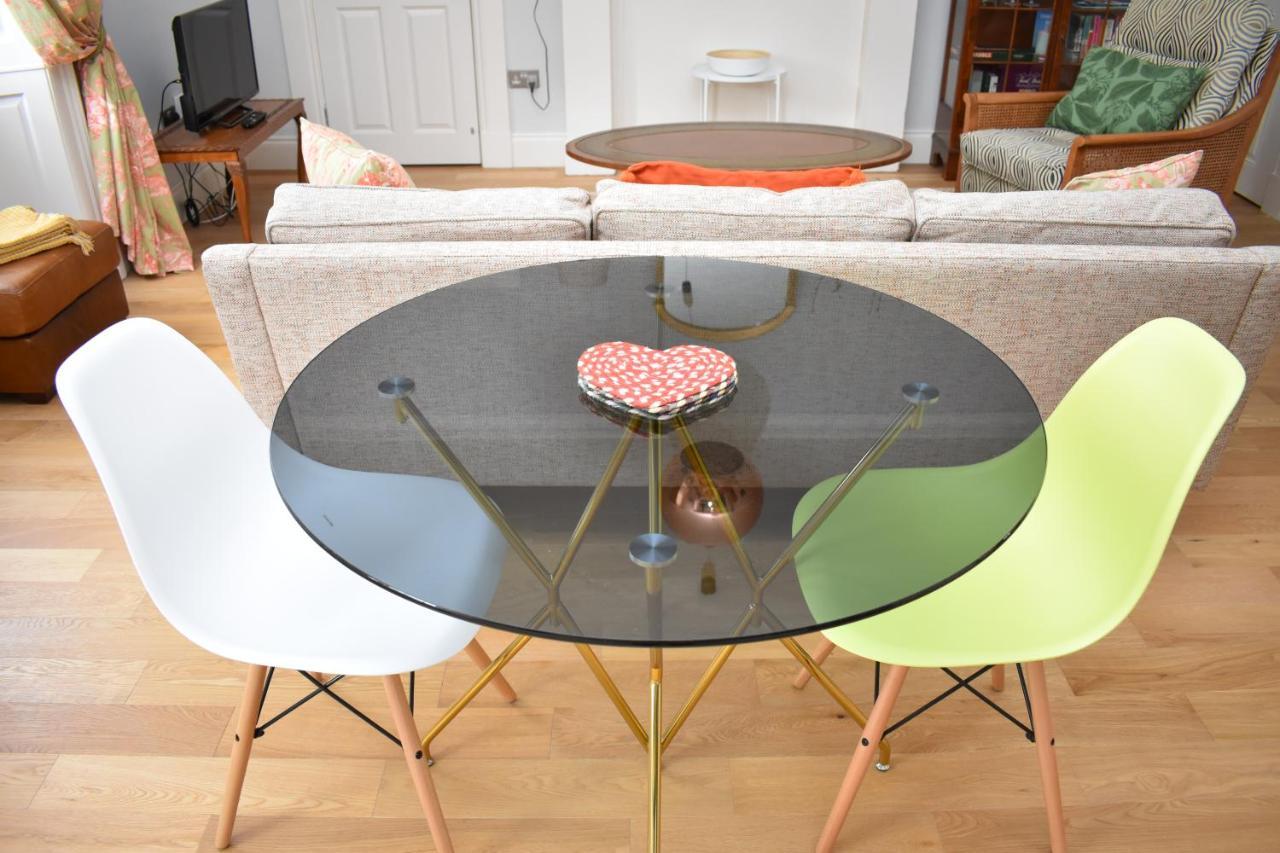 אדינבורו Bernard St - Bright And Spacious 1 Bed Apartment At The Shore! מראה חיצוני תמונה